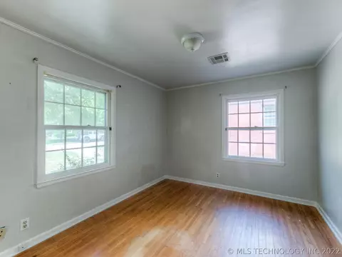 2420 E 20th St, Tulsa, OK 74104 photo 16