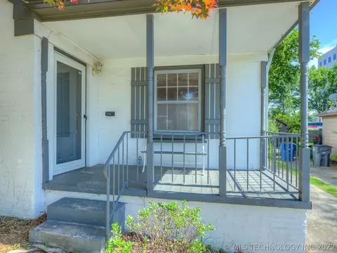 2420 E 20th St, Tulsa, OK 74104 photo 2