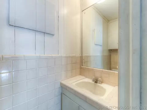 2420 E 20th St, Tulsa, OK 74104 photo 19
