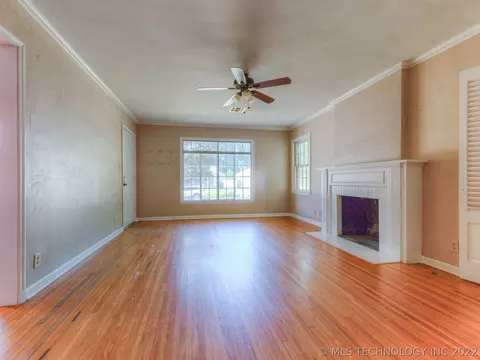 2420 E 20th St, Tulsa, OK 74104 photo 5