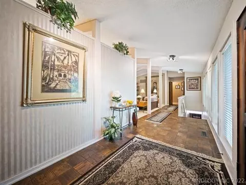 3452 E 75th Pl, Tulsa, OK 74136 photo 3