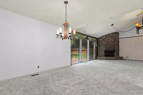 12336 E 39th St, Tulsa, OK 74146 photo 9