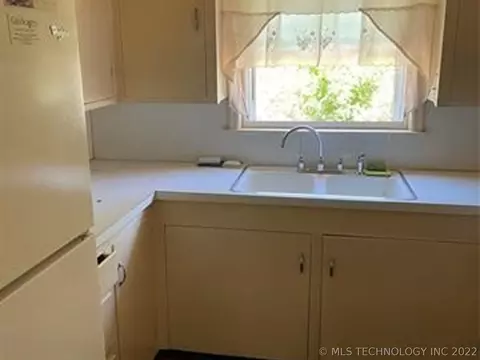 3611 E King St, Tulsa, OK 74115 photo 15