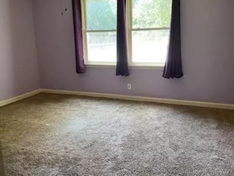 3611 E King St, Tulsa, OK 74115 photo 3