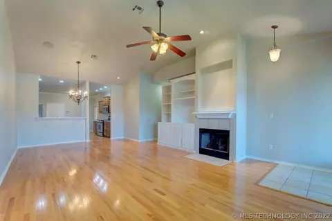8124 E 74th Ct, Tulsa, OK 74133 photo 7