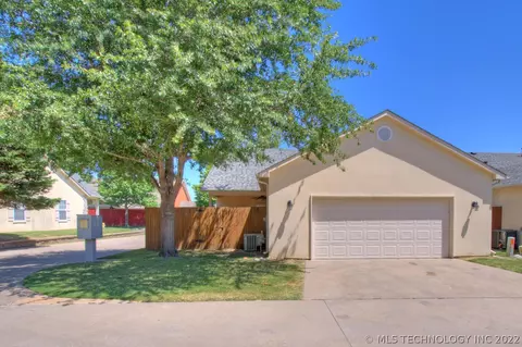 8124 E 74th Ct, Tulsa, OK 74133 photo 31