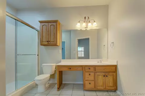 8124 E 74th Ct, Tulsa, OK 74133 photo 18