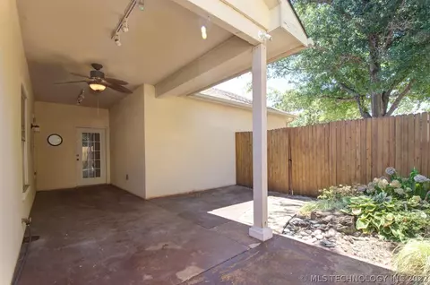 8124 E 74th Ct, Tulsa, OK 74133 photo 25