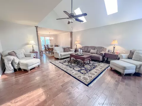 6923 E 65th St, Tulsa, OK 74133 photo 5