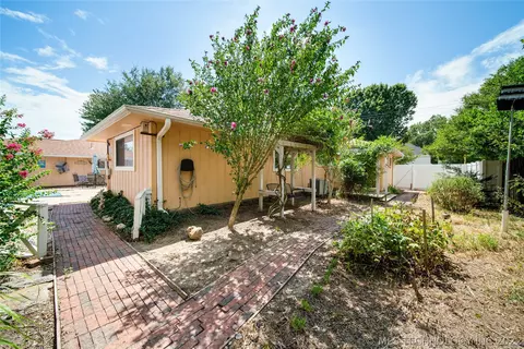 1605 Willow, Pryor, OK 74361 photo 22