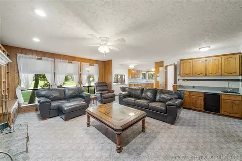 1605 Willow, Pryor, OK 74361 photo 30
