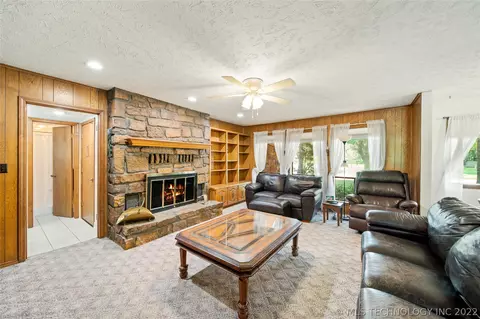 1605 Willow, Pryor, OK 74361 photo 28