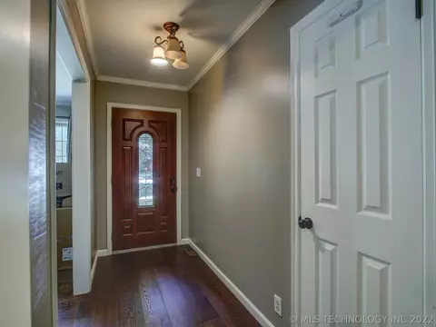 1728 E 59th St, Tulsa, OK 74105 photo 5
