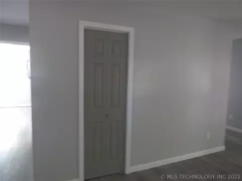 904 E Spaulding, Checotah, OK 74426 photo 9