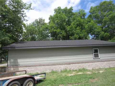 904 E Spaulding, Checotah, OK 74426 photo 30