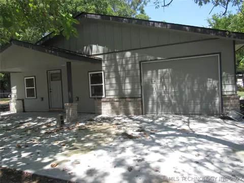 904 E Spaulding, Checotah, OK 74426 photo 43