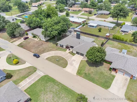 1110 E 8th, Cushing, OK 74023 photo 34