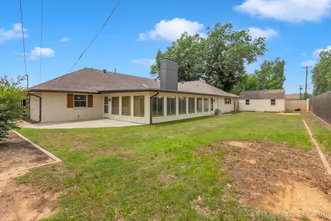 1110 E 8th, Cushing, OK 74023 photo 32