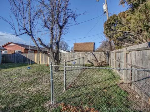 7521 E 26th Ct, Tulsa, OK 74129 photo 25