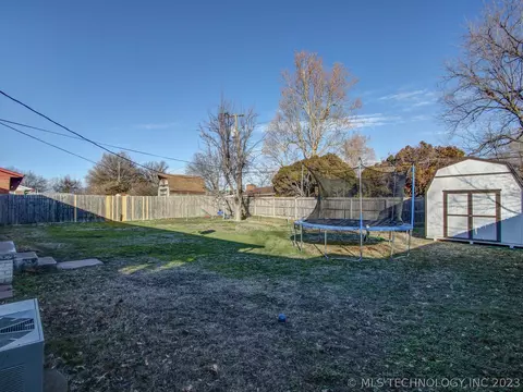 7521 E 26th Ct, Tulsa, OK 74129 photo 24