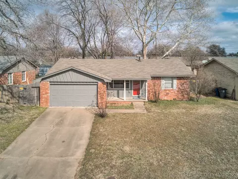 6735 E 29th St, Tulsa, OK 74129 photo 3