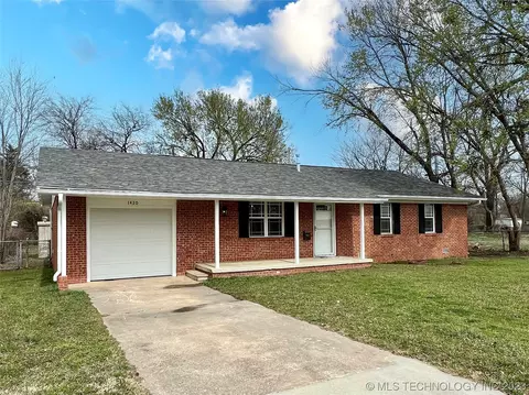 1420 E Nancy, Ada, OK 74820 photo 1
