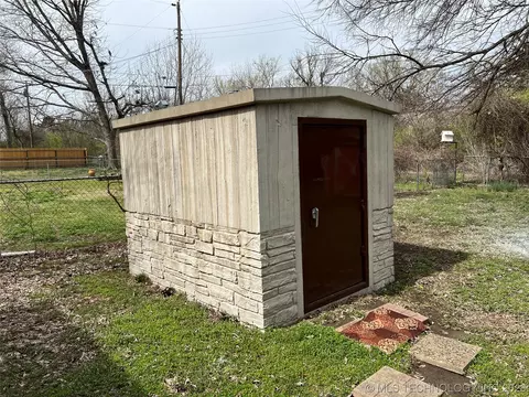 1420 E Nancy, Ada, OK 74820 photo 16