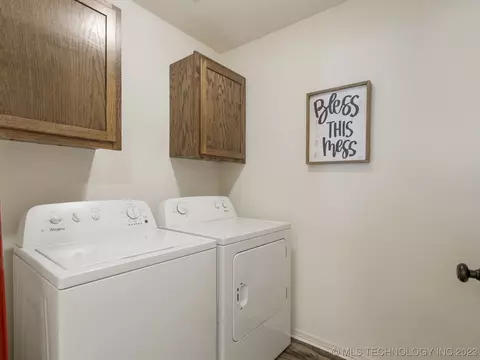 2522 E 5th Pl, Tulsa, OK 74104 photo 16