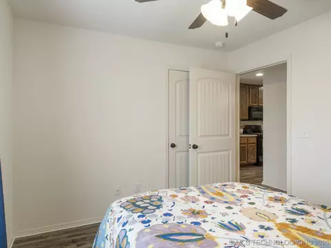 2522 E 5th Pl, Tulsa, OK 74104 photo 23
