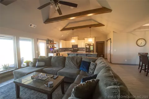 32153 E 67th Pl S, Broken Arrow, OK 74014 photo 3