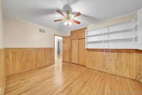 1542 E 49th St, Tulsa, OK 74105 photo 13