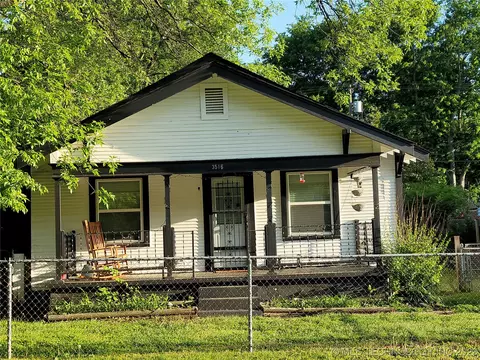 3516 E 27th Pl, Tulsa, OK 74114 photo 1