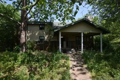 90837 S 4697 Rd, Stilwell, OK 74960