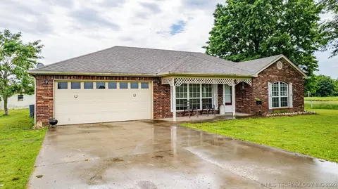 28450 E 141st St S, Coweta, OK 74429