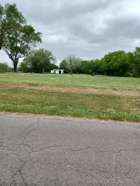701 W North, Checotah, OK 74426 photo 24