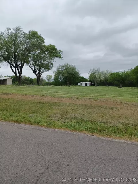 701 W North, Checotah, OK 74426 photo 22