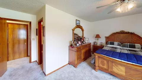 1301 E 13th St, Okmulgee, OK 74447 photo 19