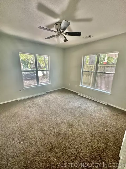 1003 N 5th, Durant, OK 74701 photo 8