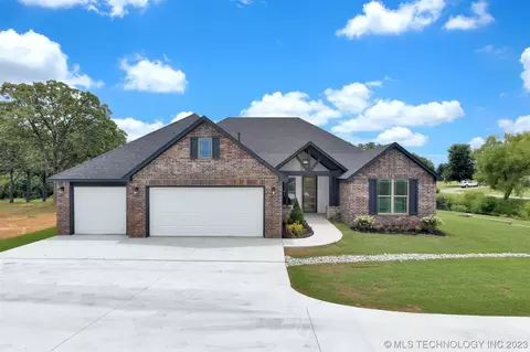27140 141st St S, Coweta, OK 74429