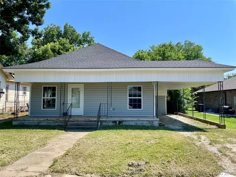 421 E 13th, Ada, OK 74820 photo 1