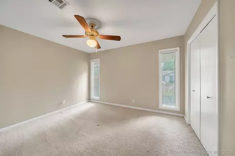 7332 E 59th Pl, Tulsa, OK 74145 photo 21