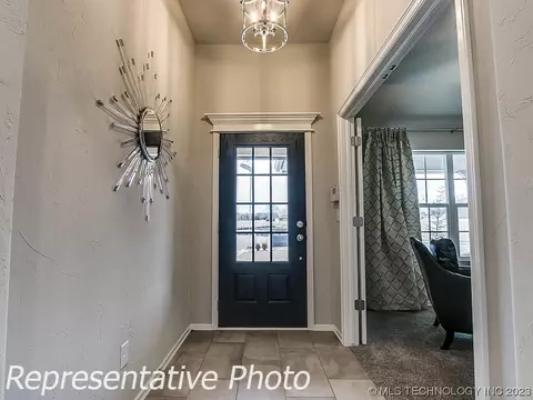 1511 E 138th St, Glenpool, OK 74033 photo 2