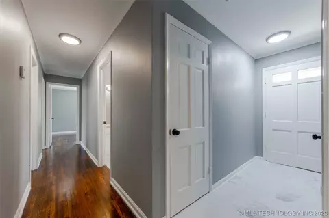 1535 E 60th Pl, Tulsa, OK 74105 photo 27