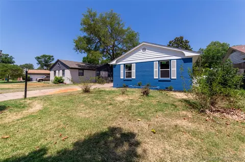 1535 E 60th Pl, Tulsa, OK 74105 photo 3
