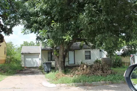 227 E 29th St N, Tulsa, OK 74106 photo 4