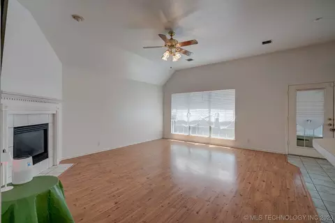 7920 E 27th Pl, Tulsa, OK 74129 photo 8