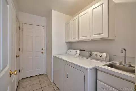 7920 E 27th Pl, Tulsa, OK 74129 photo 17