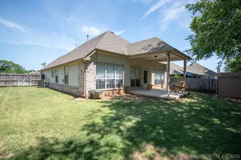 7920 E 27th Pl, Tulsa, OK 74129 photo 21