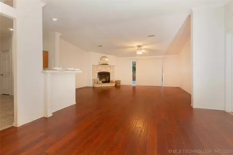 162 E Highland Ave, Eufaula, OK 74432 photo 5