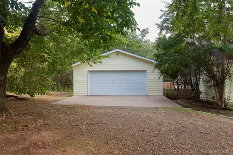 162 E Highland Ave, Eufaula, OK 74432 photo 29